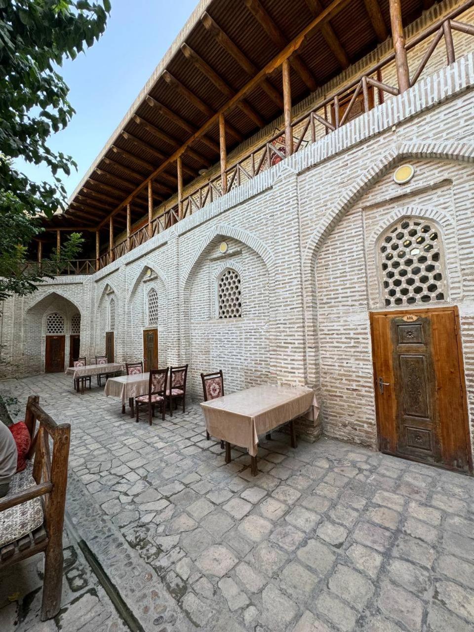 Ohun 18Th Century Caravansarai Buxoro Luaran gambar